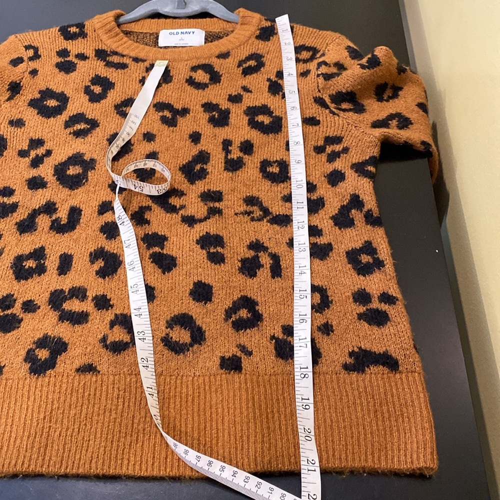 Old Navy Leopard Animal Print Sweater Petite Small - Picture 7 of 8